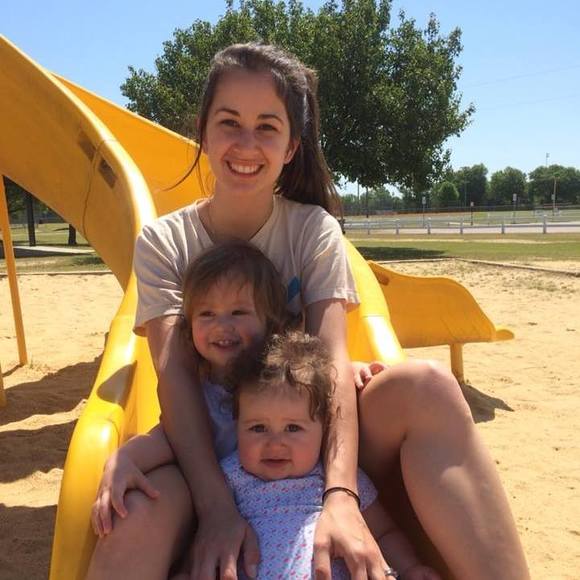 Meet your Posher, Amanda - Picture 1 of 1